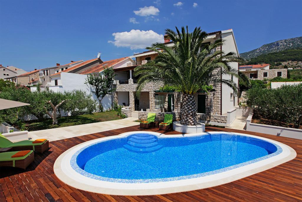 Diana - New Heated Pool Apartmán Bol